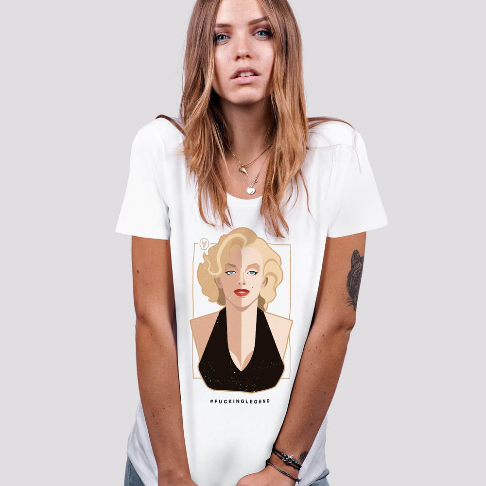 
                  
                    T-Shirt UNISEX "Norma J" - FK'NG LEGEND
                  
                